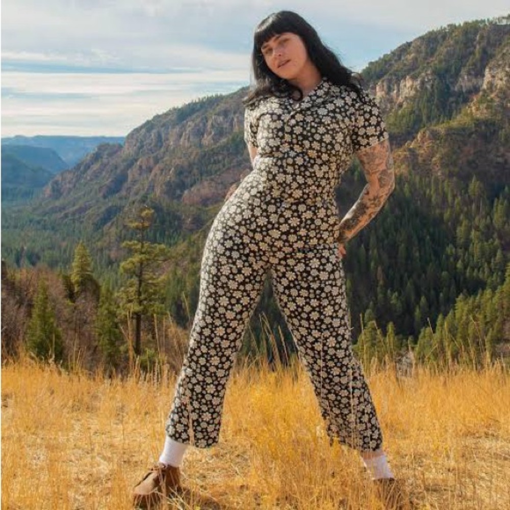 Big Bud Press Black Lazy Daisy Jumpsuit Medium - Picture 6 of 7
